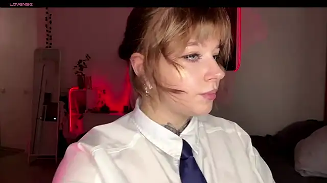 Snapshot of Babymoney_2007 chatting on 02/03/26, 08:58 Babymoney 2007 online show from 02/03/26, 08:58