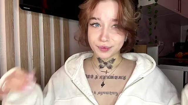 Snapshot of Babymoney_2007 chatting on 01/09/26, 09:22 Babymoney 2007 online show from 01/09/26, 09:22