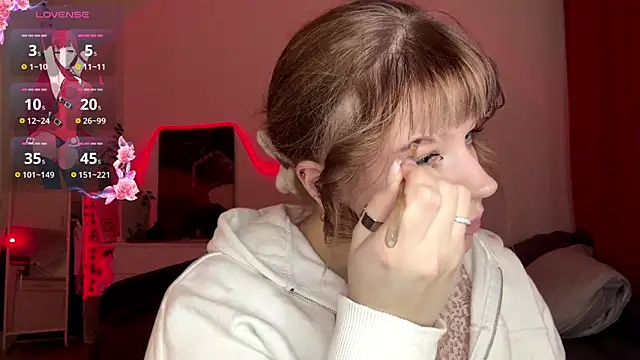 Snapshot of Babymoney_2007 chatting on 02/23/26, 08:42 Babymoney 2007 online show from 02/23/26, 08:42