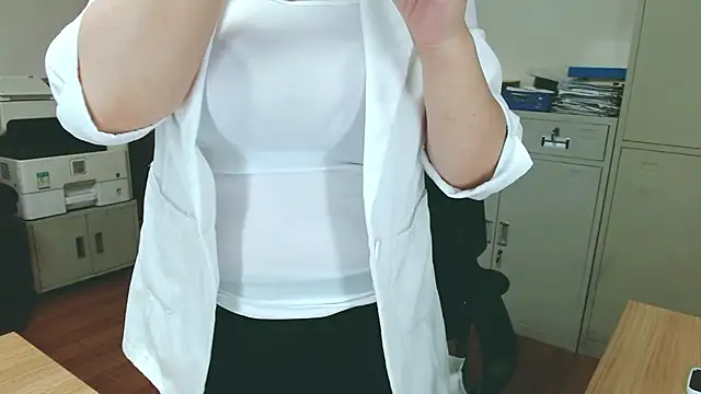 OL-Bai-Jie online show from 05/08/26, 02:15
