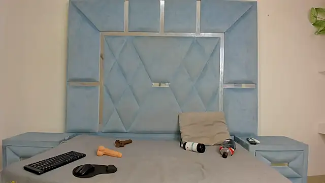 Snapshot of valentinaasm chatting on 04/11/26, 12:53 valentinaasm online show from 04/11/26, 12:53