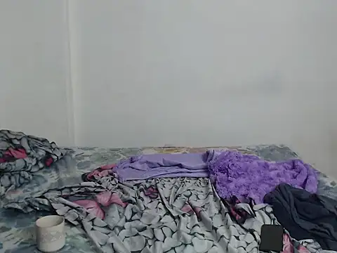  camila trans  online show from 12/01/25, 06:09