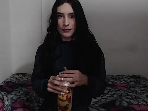  camila trans  online show from 11/19/25, 11:27