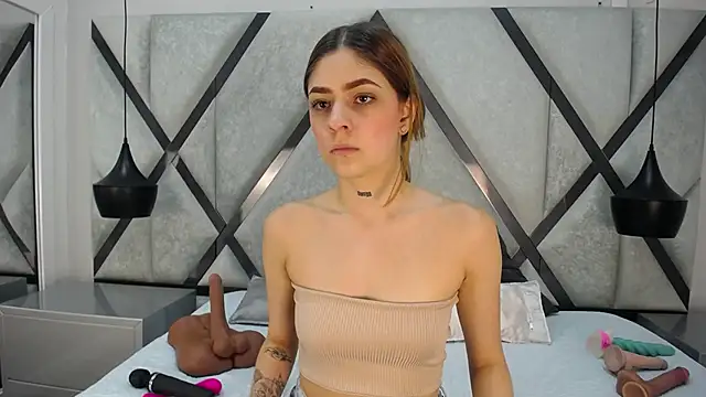 AriaWillss online show from 11/01/25, 11:59