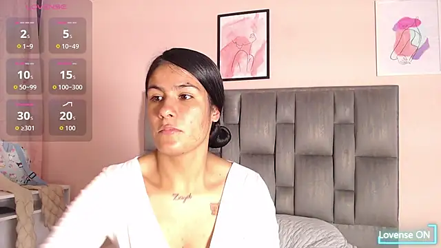 Ailyn8 online show from 10/18/25, 09:39