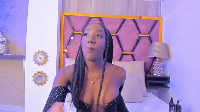 BritneyWalkers online show from 11/05/25, 12:19