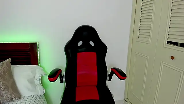 tifanymonroe online show from 02/08/26, 12:03