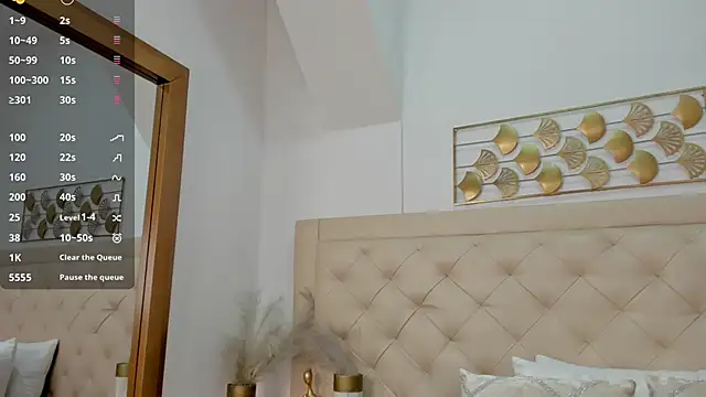 lucia lorenz online show from 01/13/26, 11:25