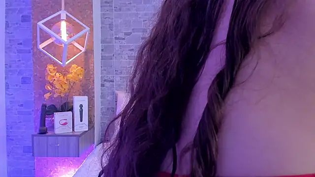 Catalina-Thompson online show from 10/25/25, 12:04