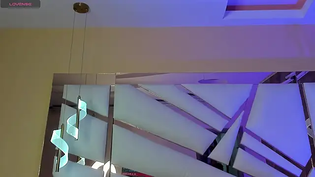 Catalina-Thompson online show from 04/18/26, 12:51