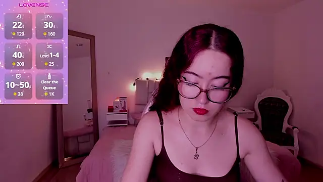 Amaraa couper1 online show from 01/11/26, 04:19