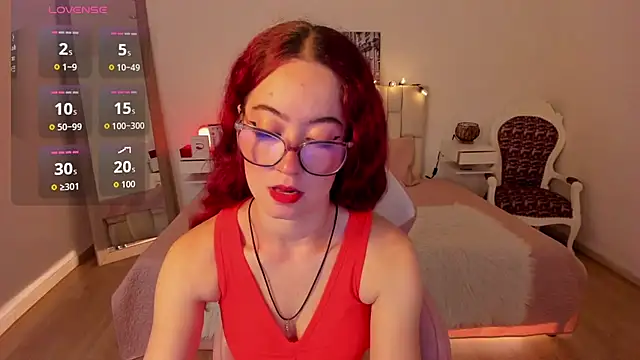 Amaraa couper1 online show from 10/28/25, 03:18