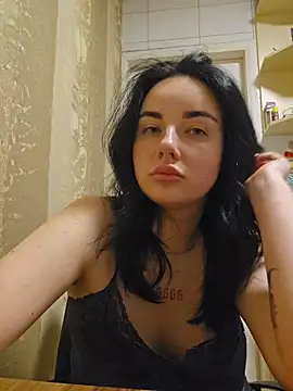 Kirunya online show from 12/17/25, 02:33