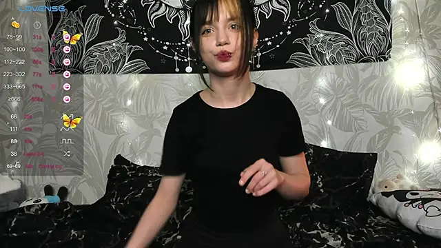 ruby dallos online show from 11/23/25, 12:26