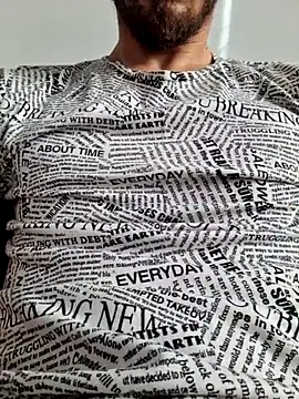 16enes16 online show from 10/24/25, 12:15