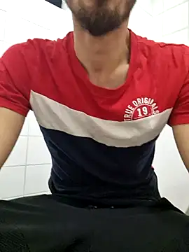 16enes16 online show from 10/28/25, 03:55