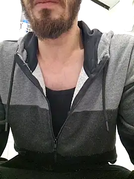 16enes16 online show from 12/17/25, 01:38