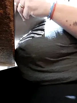 JennyInVegas online show from 05/06/26, 02:32