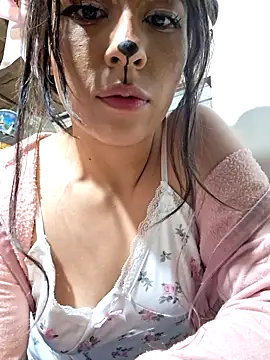 chloebrownn03 online show from 10/25/25, 02:55