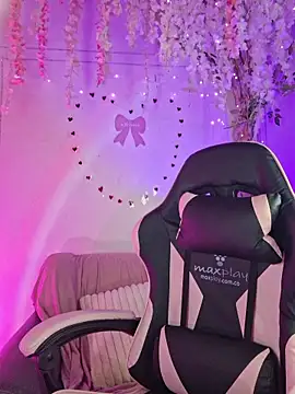 chloebrownn03 online show from 02/19/26, 01:13