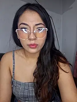 chloebrownn03 online show from 11/16/25, 01:10