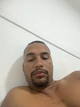 casalbrhot25 online show from 10/23/25, 09:57