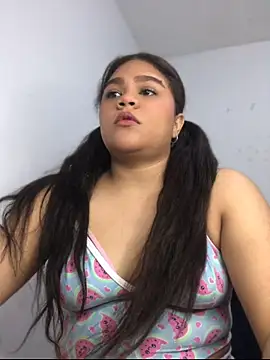 2moons full of love online show from 06/14/26, 02:40