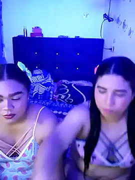 2moons full of love online show from 11/05/25, 10:46