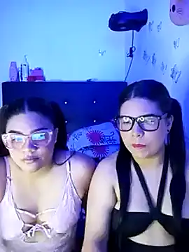 2moons full of love online show from 11/03/25, 11:08