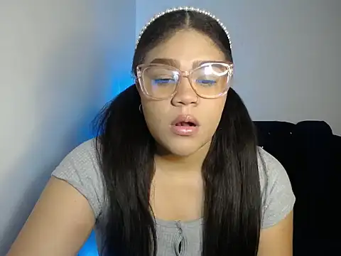 2moons full of love online show from 06/22/26, 06:27
