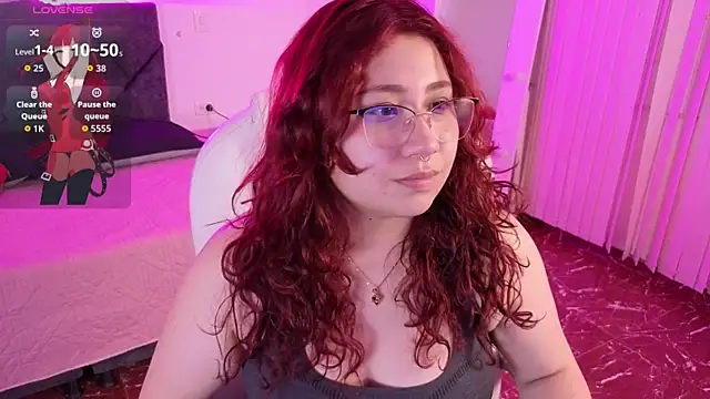 littlee red online show from 05/21/26, 08:50