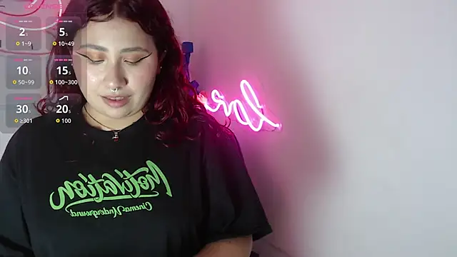 littlee red online show from 12/01/25, 08:53