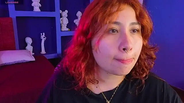 littlee red online show from 05/10/26, 08:22