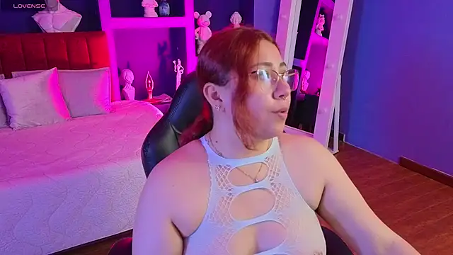 littlee red online show from 03/14/26, 08:04