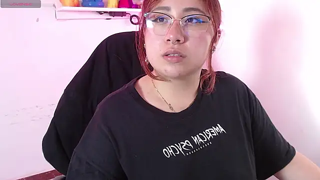 littlee red online show from 03/20/26, 07:26