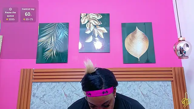 matureahomegirl online show from 05/17/26, 11:43