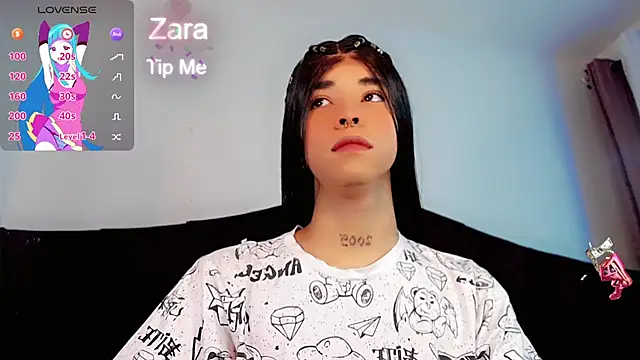 Snapshot of zara-gill chatting on 10/25/25, 01:45 zara-gill online show from 10/25/25, 01:45