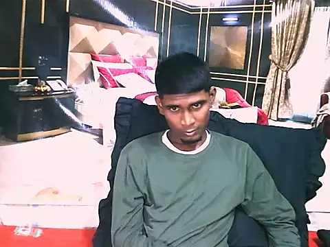 Snapshot of IndianThuggin chatting on 06/14/26, 05:03 IndianThuggin online show from 06/14/26, 05:03