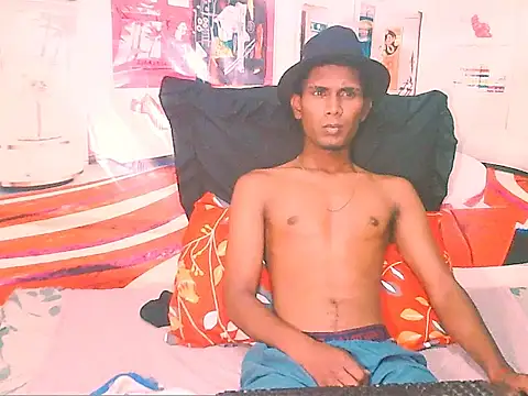 IndianThuggin online show from 12/01/25, 05:36