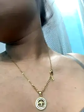 heenashai online show from 11/15/25, 11:25