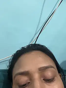 heenashai online show from 11/18/25, 07:39