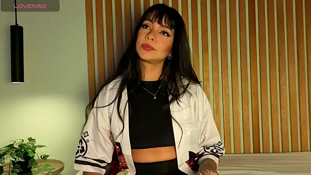 lulu wonder online show from 11/14/25, 08:34