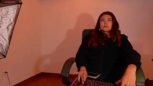  jeessy online show from 11/22/25, 05:17