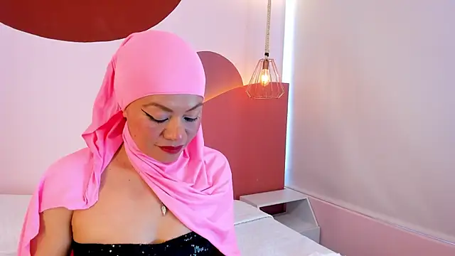 SophiaBeckerr online show from 11/04/25, 07:50