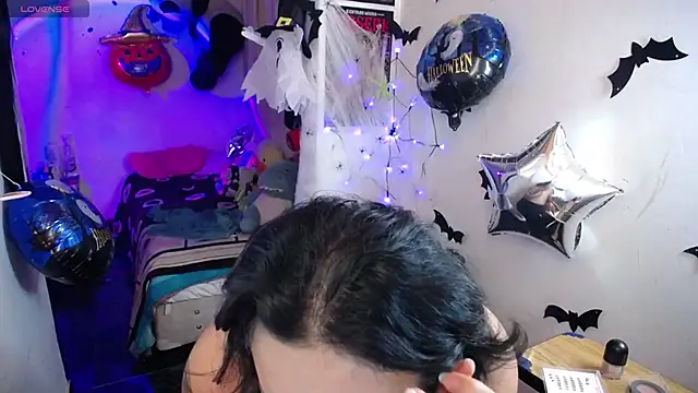 Ladyswap online show from 10/21/25, 03:06