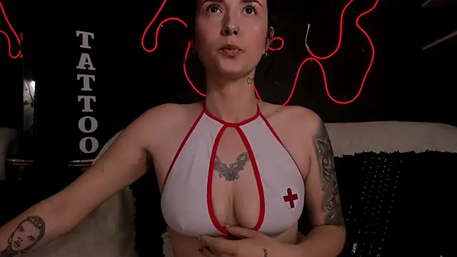 Emma sweet hot online show from 05/20/26, 05:32