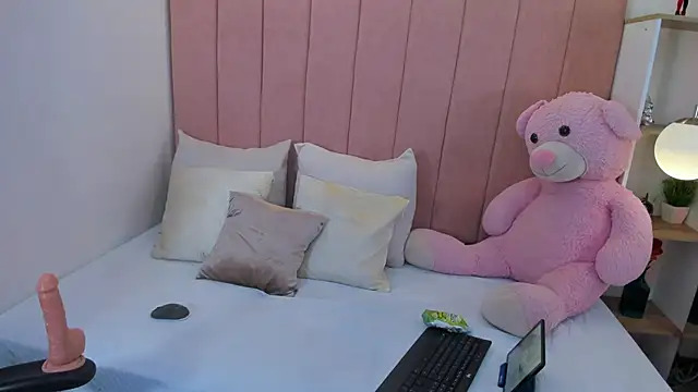 dulce morbida online show from 12/21/25, 04:25