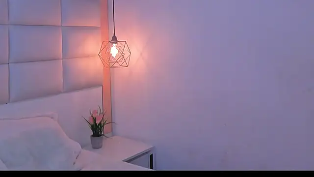 Sofia clk online show from 04/07/26, 03:30