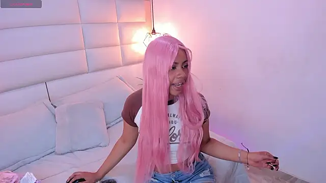 Sofia clk online show from 03/02/26, 03:07