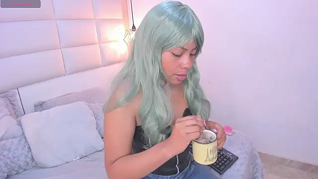 Sofia clk online show from 02/19/26, 03:03